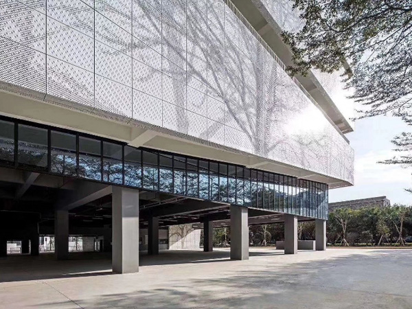 1640335176279037.jpg 02.jpg